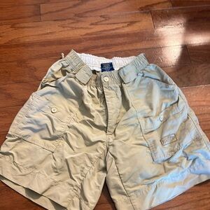 Me s Aftco tan shorts size 30 waist